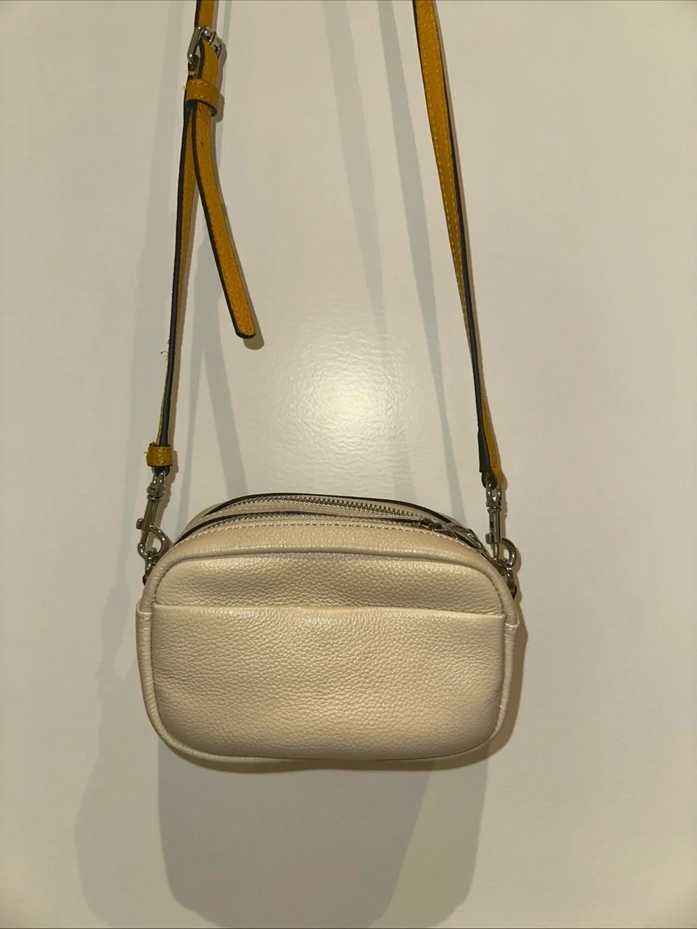 Tory Burch Perry Bombe Mini Shoulder Camera Bag in Cream White , Yellow Strap